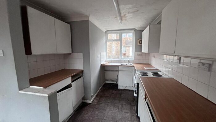 3 Bedroom End Of Terrace House For Sale In Cowdrey Square, Andover, Hampshire, SP10