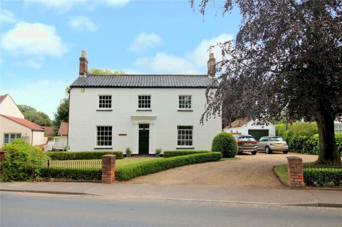 4 Bedroom Detached House For Sale In The Street, Bracon Ash, Norwich, Norfolk, NR14