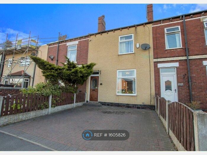 2 Bedroom Terraced House To Rent In Pontefract Road, Featherstone, Pontefract, WF7