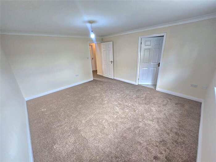2 Bedroom Flat For Sale In St. Nicholas Street, Coventry, West Midlands, CV1