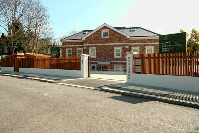 3 Bedroom Flat To Rent In Tenterden Grove, Hendon, NW4