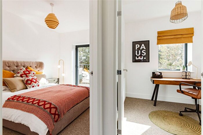 3 Bedroom Terraced House For Sale In Shaw Road, Greenbank, Bristol, BS5