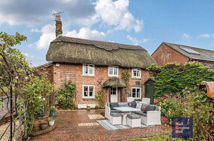 4 Bedroom House For Sale In Halls Road, Lytchett Matravers, Poole, BH16