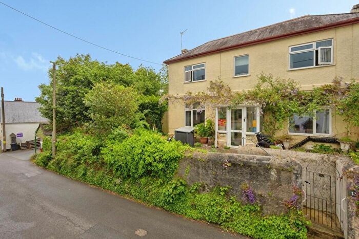 4 Bedroom Detached House For Sale In Merafield Road, Plymouth, Devon, PL7