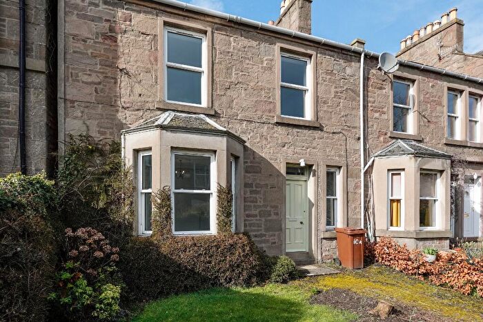 4 Bedroom Terraced House To Rent In Somerville Place East, Dundee, DD3