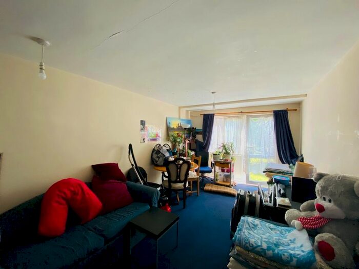 1 Bedroom Flat To Rent In Carlton Vale, London, NW6