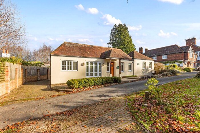 3 Bedroom Bungalow To Rent In Gracious Lane, Sevenoaks, TN13