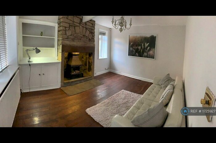 1 Bedroom End Of Terrace House To Rent In West End Road, Calverley, Pudsey, LS28