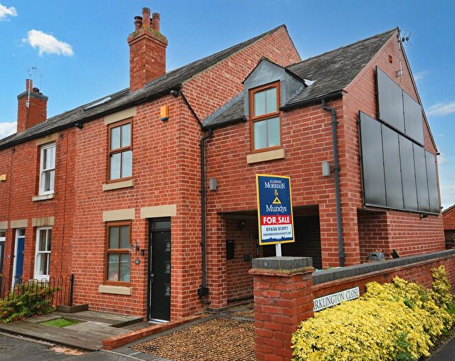 3 Bedroom End Terrace House For Sale In Kirklington Road, Southwell, NG25