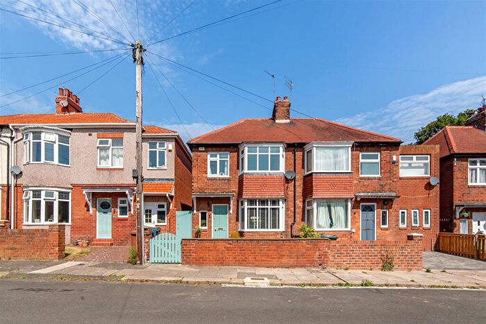 3 Bedroom Semi-Detached House For Sale In Elmfield Grove, Gosforth, NE3