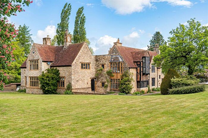 7 Bedroom House For Sale In Bell Lane, Syresham, Brackley, NN13