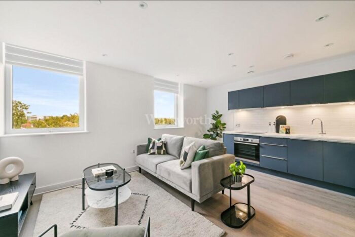 2 Bedroom Apartment To Rent In Beckenham Road, Beckenham, BR3