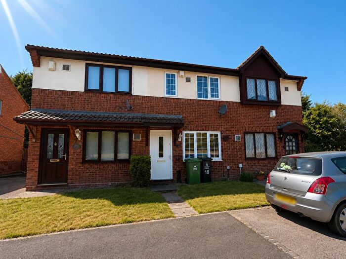 2 Bedroom Terraced House To Rent In Windsor Walk, Darlaston, Wednesbury, WS10