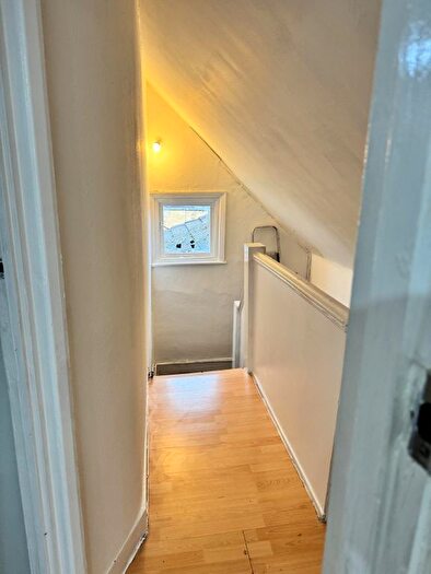Studio To Rent In Twickenham Road, Isleworth, TW7