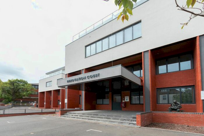 1 Bedroom Flat To Rent In New Street, Basingstoke, RG21