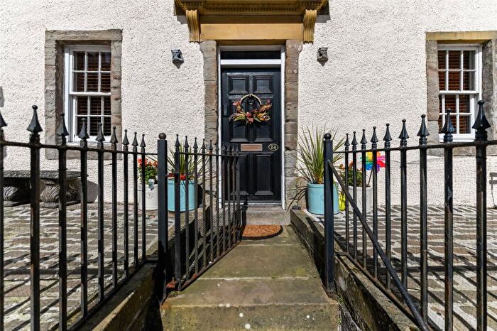 3 Bedroom End Of Terrace House For Sale In Main Street, Kilwinning, North Ayrshire, KA13