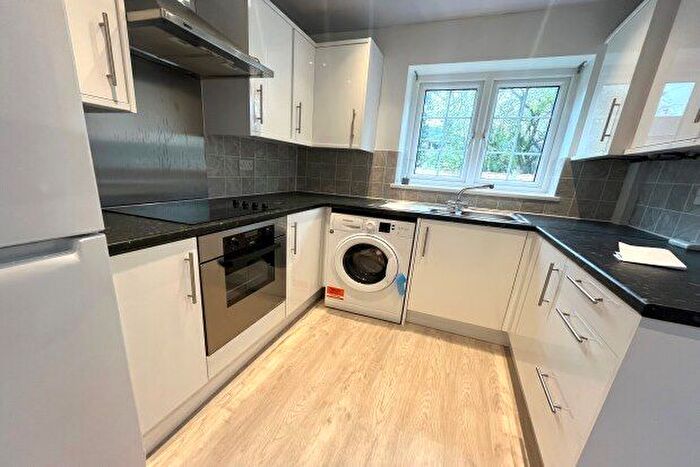 3 Bedroom Detached House To Rent In Wilderswood Close, Manchester, M20