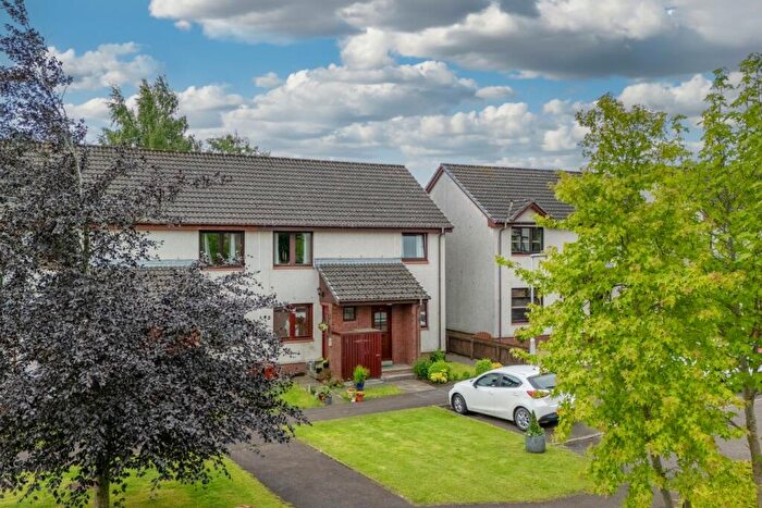 2 Bedroom Flat For Sale In Lawrence Street, Kelty, KY4