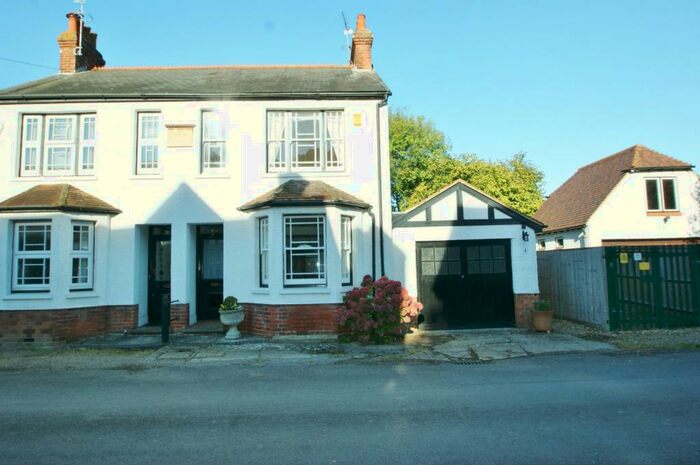 2 Bedroom Semi-Detached House To Rent In The Queensway, Gerrards Cross, Buckinghamshire, SL9