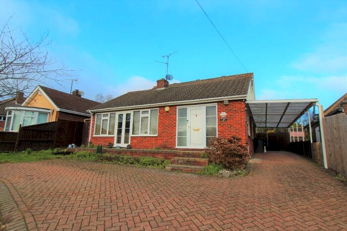 5 Bedroom Detached House To Rent In Cockney Hill, Tilehurst, Reading, RG30