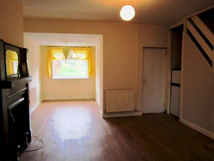 3 Bedroom Terraced House To Rent In Newport Road, Caldicot NP26