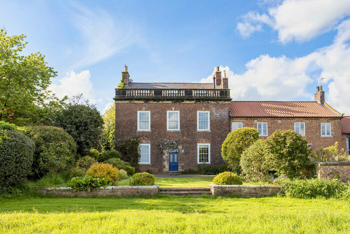 4 Bedroom Semi-Detached House For Sale In Brompton, DL6