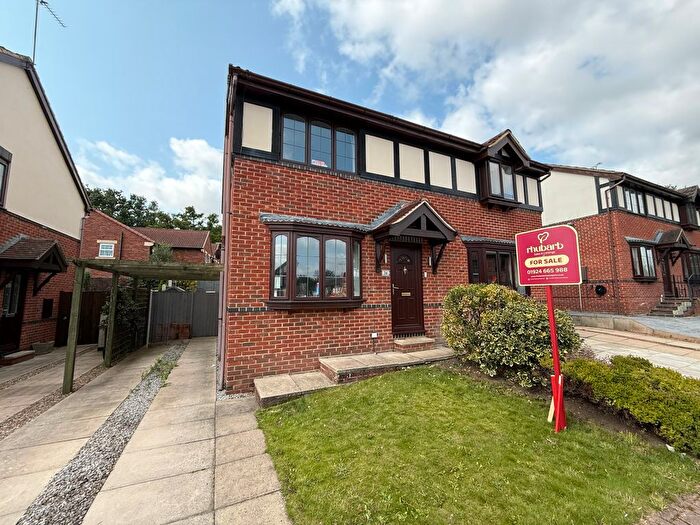 3 Bedroom Semi-Detached House For Sale In Chesterton Court, Horbury, Wakefield, West Yorkshire, WF4