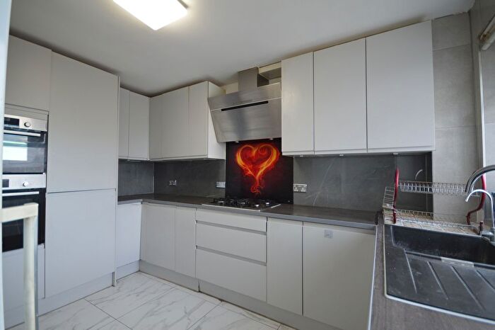 3 Bedroom Flat To Rent In Talisman Way, Wembley, HA9