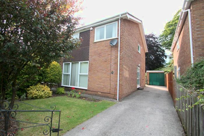4 Bedroom Semi-Detached House To Rent In Beverley Gardens, Westbury-On-Trym, Bristol BS9