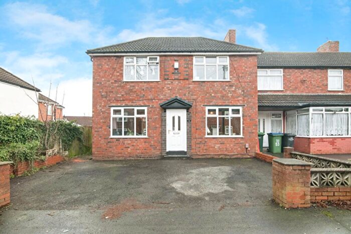 3 Bedroom End Of Terrace House For Sale In Regis Road, Rowley Regis, West Midlands, B65