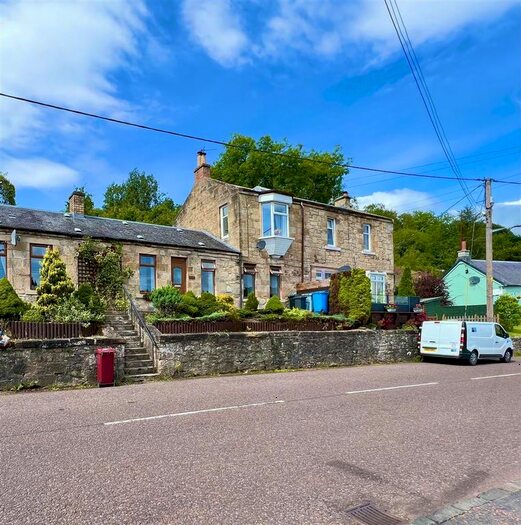 2 Bedroom Property For Sale In Lanark Road, Hazelbank, Lanark, ML11