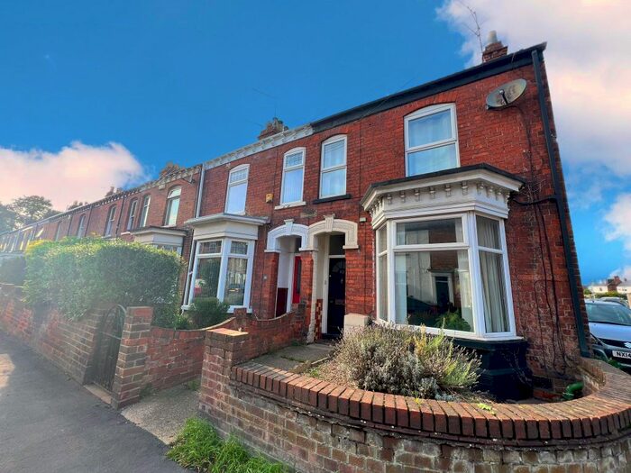 2 Bedroom End Of Terrace House To Rent In Wilbert Lane, Beverley, HU17