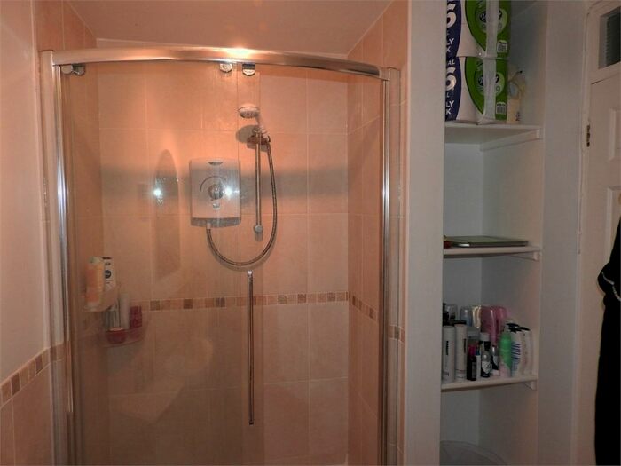 2 Bedroom Flat To Rent In Brownlow Quay, Belton Street, Stamford, PE9