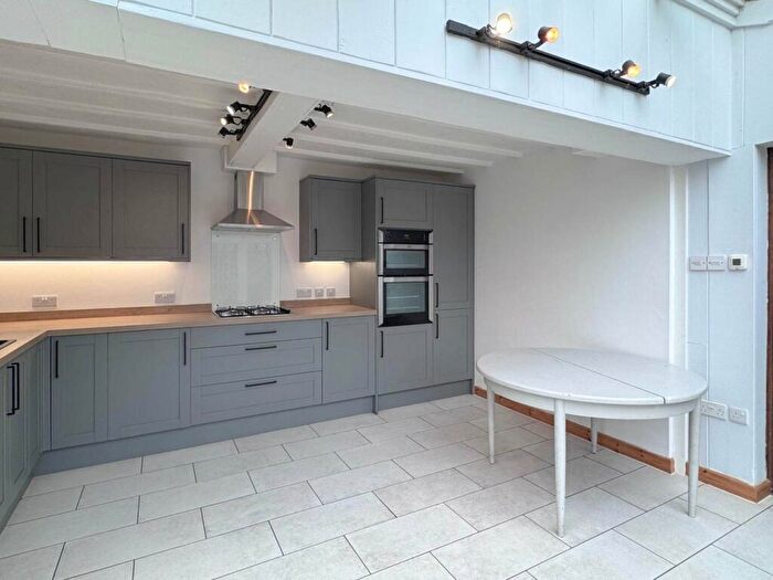 3 Bedroom Town House For Sale In Church Street, Builth Wells, LD2