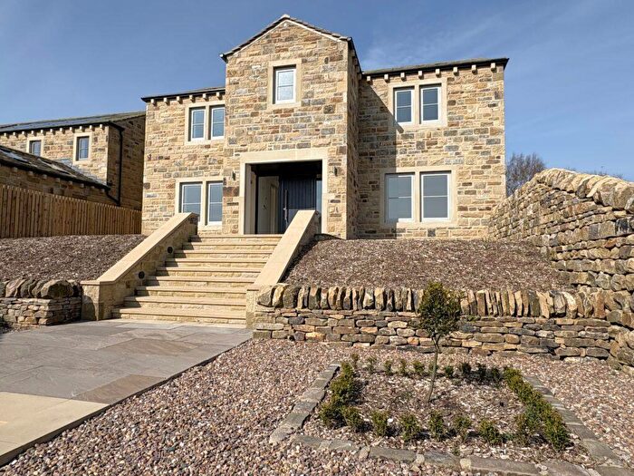 4 Bedroom Detached House For Sale In Bedroom Detached House For Sale – Green Bank, Glusburn, BD20