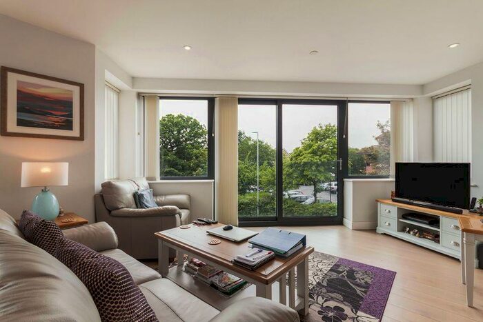 1 Bedroom Apartment To Rent In Finchampstead Road, Wokingham, RG40