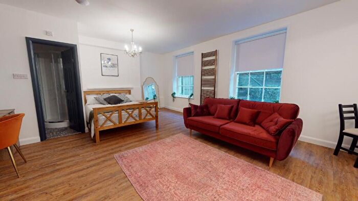 1 Bedroom Flat To Rent In Shaw Street, Liverpool, Merseyside, L6