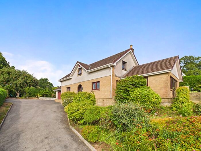 4 Bedroom Detached House For Sale In Merlins Hill, Abergwili, Carmarthen, SA32