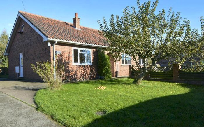 3 Bedroom Detached Bungalow To Rent In High Street, Thornton Le Clay, York, YO60