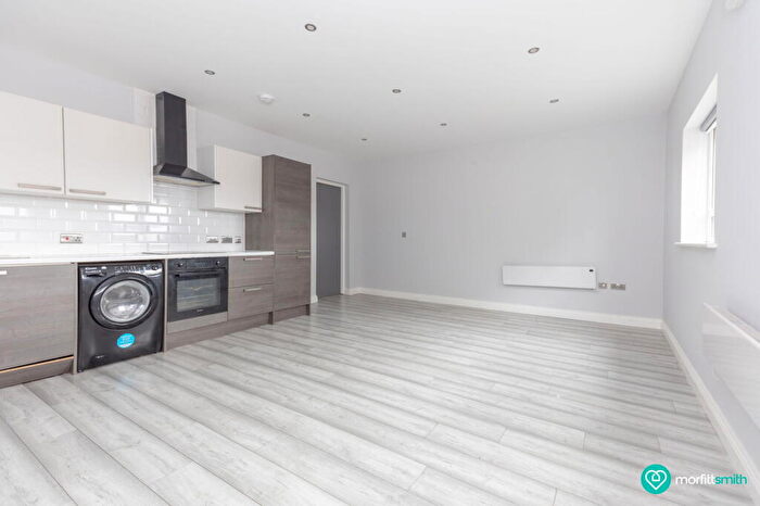 2 Bedroom Apartment To Rent In Bamford Point, Cuthbert Bank Road, Sheffield, S6