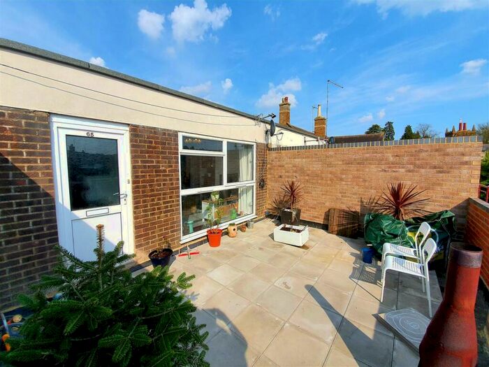 2 Bedroom Apartment To Rent In High Street, Hardingstone, Northampton, NN4