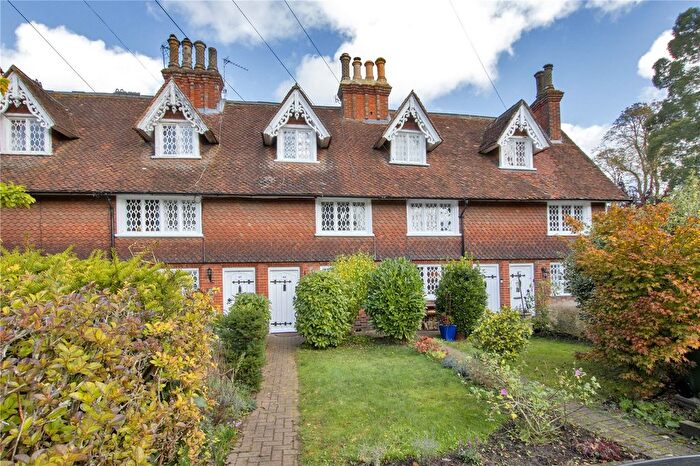 3 Bedroom Terraced House For Sale In High Street, Chipstead, Sevenoaks, Kent, TN13