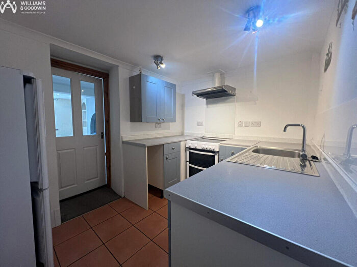 3 Bedroom Terraced House For Sale In High Street, Malltraeth, Anglesey, LL62