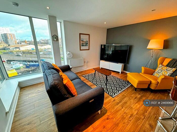 1 Bedroom Flat To Rent In Trinity One, Leeds, LS9