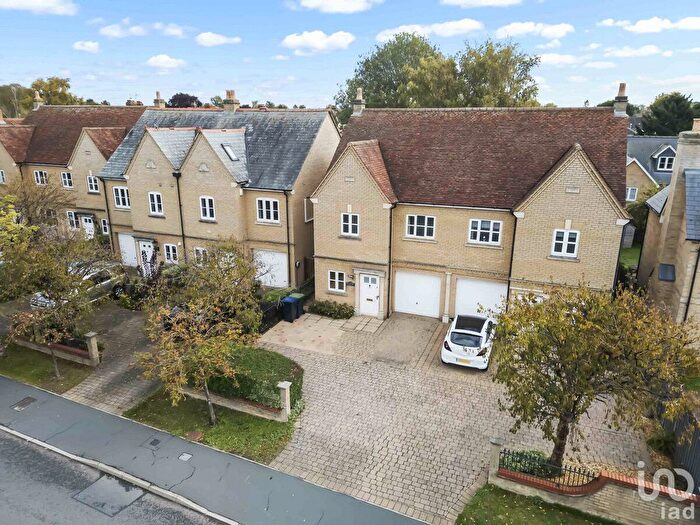 4 Bedroom Town House For Sale In Lynn Road, Central Ely, Cambridgeshire, CB6