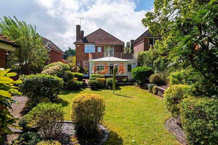 3 Bedroom Detached House For Sale In Dobcroft Road, Ecclesall, Sheffield, S11