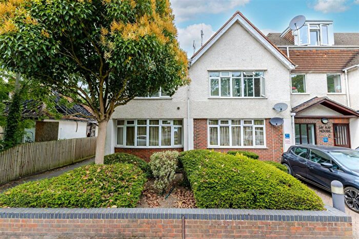2 Bedroom Flat For Sale In Jaykay House, High Road, Ickenham, UB10