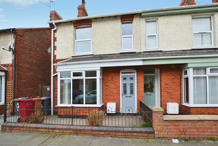 3 Bedroom Semi Detached House To Rent In Silver Street, Barnetby, DN38