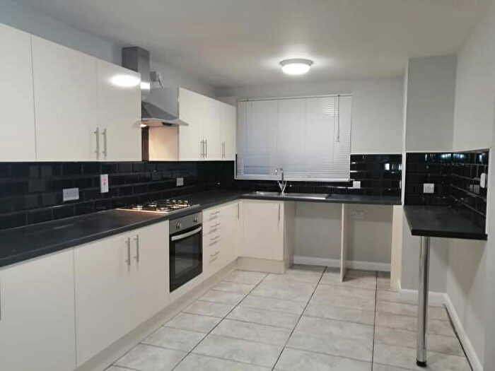 3 Bedroom Terraced House To Rent In Hopmeadow Court, Northampton, NN3