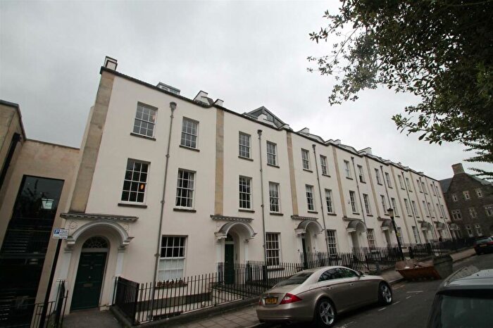 1 Bedroom Flat To Rent In B *Studio Flat* Park Place, Clifton, Bristol, PC00